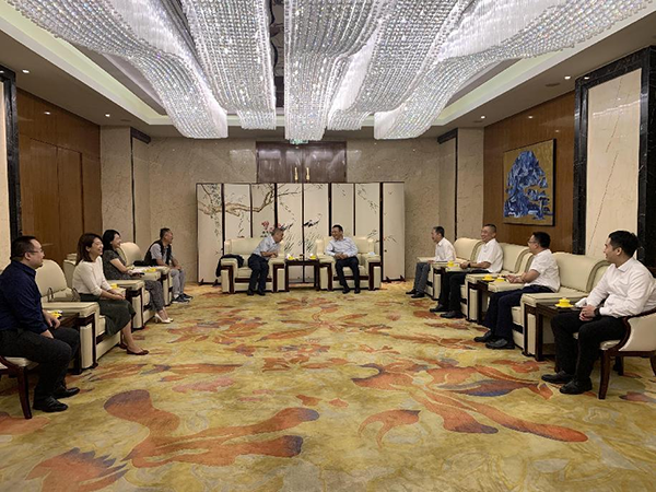 1667552220576281.png 綿陽(yáng)機(jī)場(chǎng)與廈門(mén)航空有限公司開(kāi)展合作座談.png